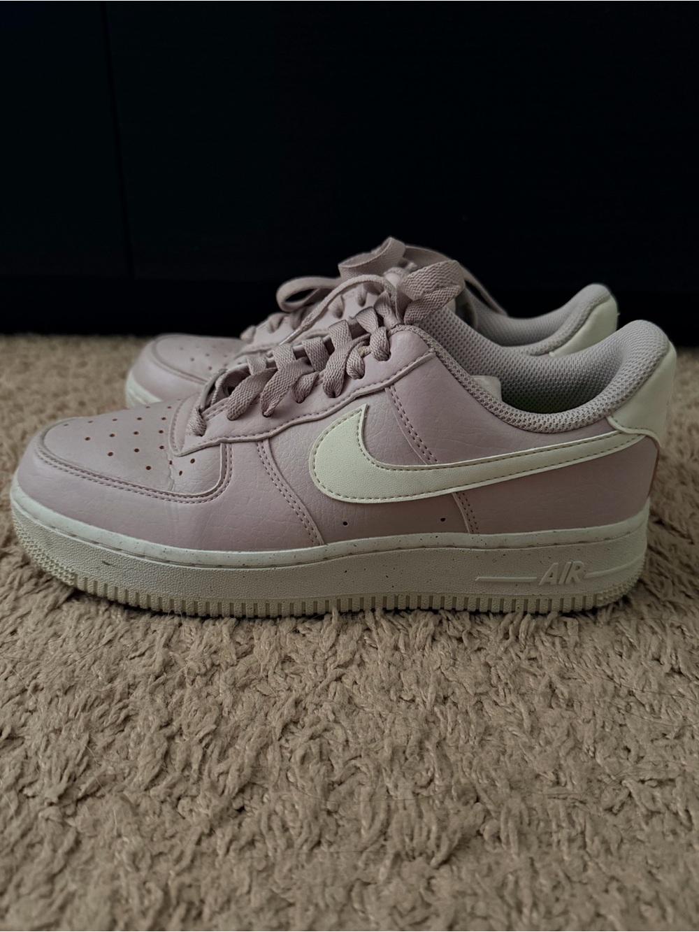 Women’s Nike Air Force 1 Lilac and White Low Top Sneakers size 7